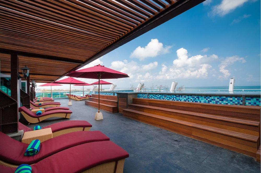 Kutabex Beachfront Hotel Кута Екстериор снимка